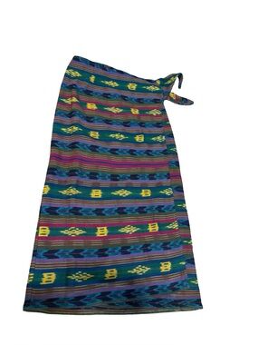 VINTAGE  Cotton Skirt - Aztec Print Central Falls Vintage wrap skirt - size L